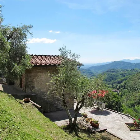 Castagneto By Interhome